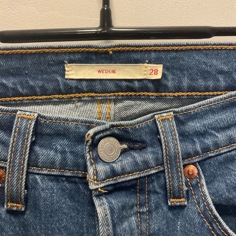 Levi’s WEDGIE, size 28